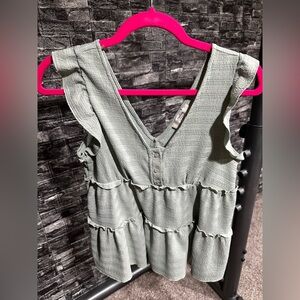 Jade Green Blouse with Moonstone-like buttons 💚